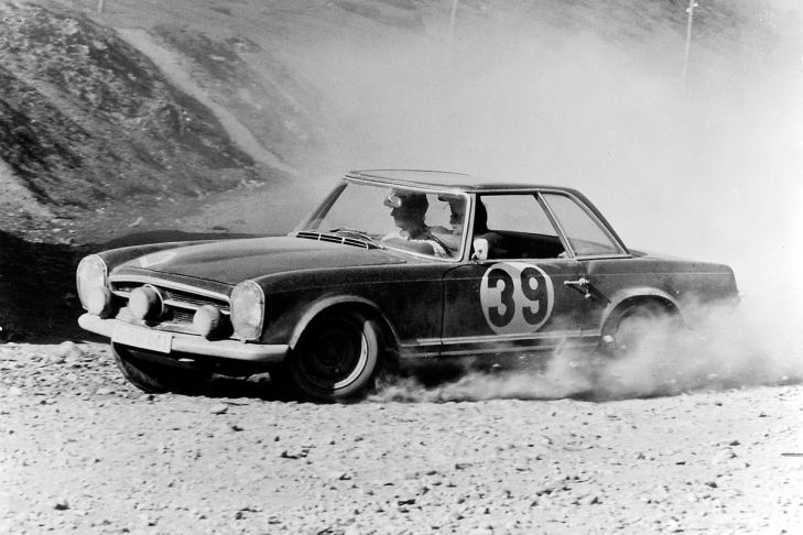 Mercedes SL W 113: 50 Jahre Pagode - AUTO BILD KLASSIK