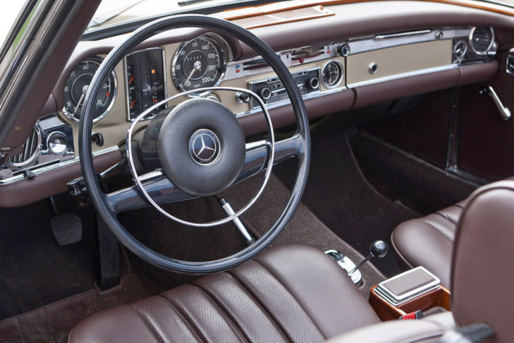 Mercedes 280 SL W 113