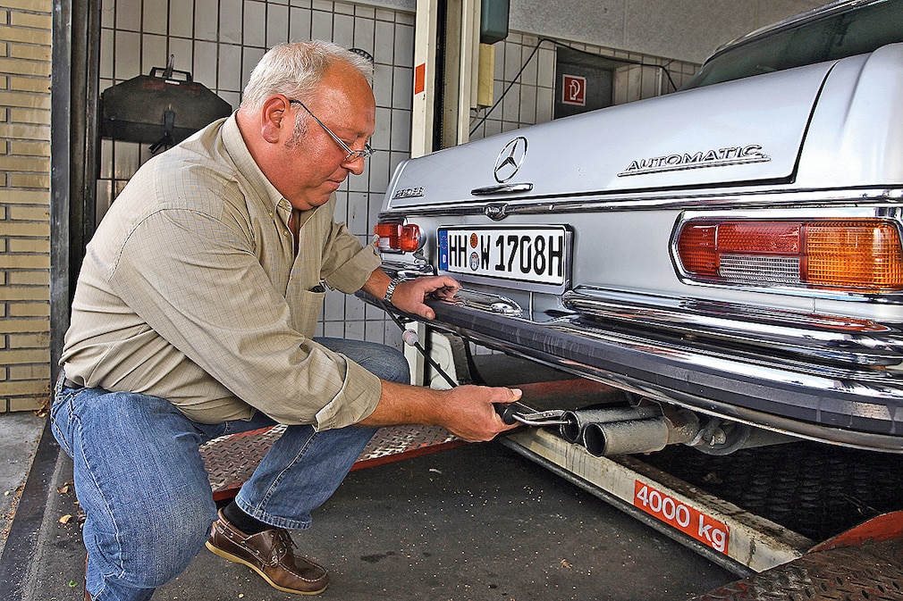 Abgaswerte überprüfen