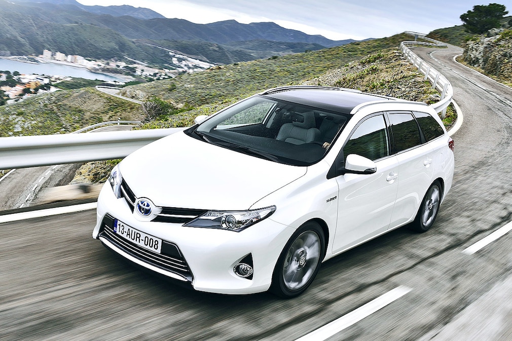Toyota Auris Touring Sports