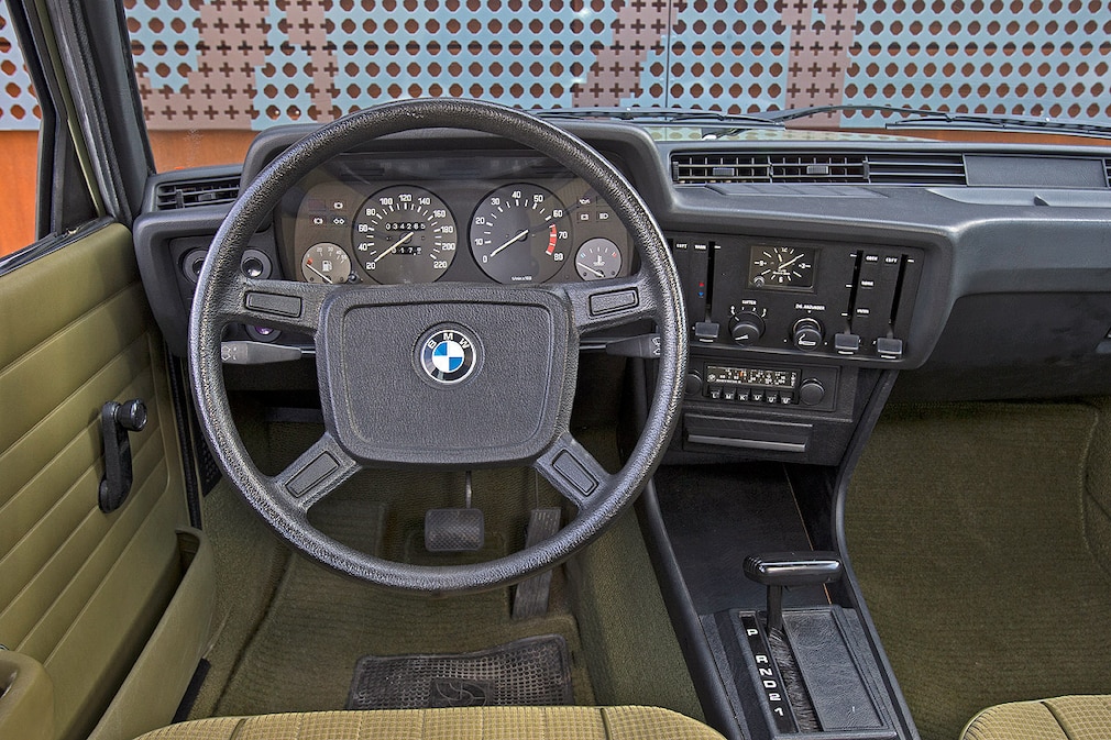 BMW 320/6