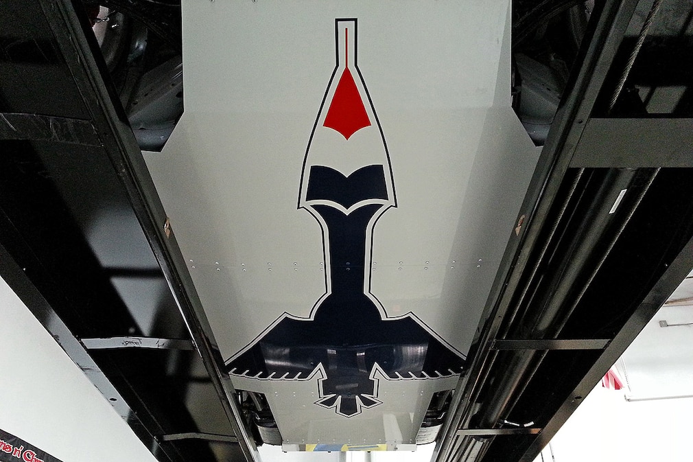 Ford Mustang GT U.S. Air Force Thunderbirds Edition