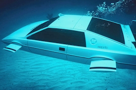 Lotus Esprit "007 Submarine"