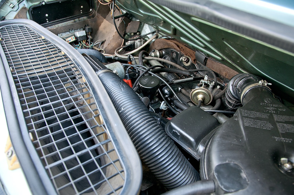 VW 412 LE