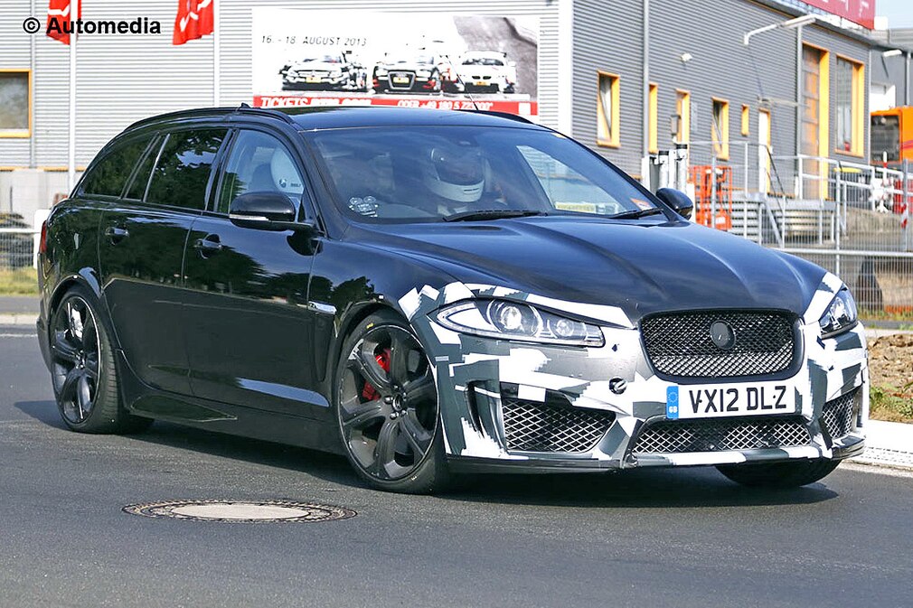 Jaguar XFR-S Sportbrake Erlkönig