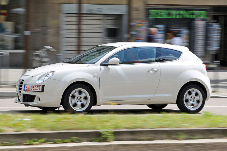 Alfa Romeo MiTo 1.4 16V Turismo fahrend