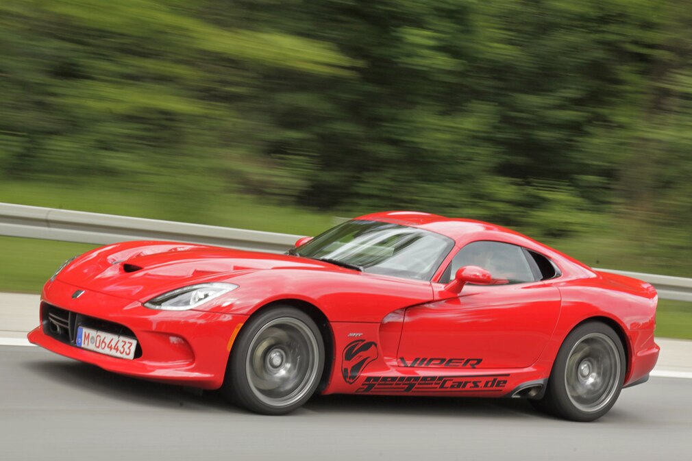 Dodge SRT Viper