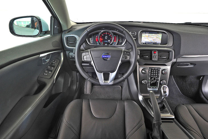 Volvo V40