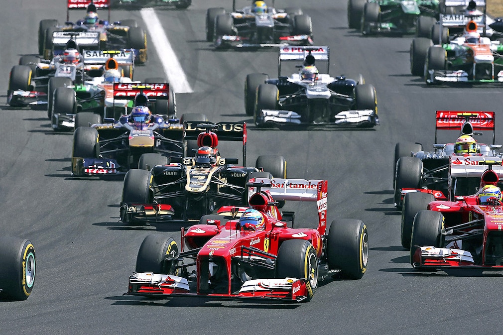 Spanish Formula One driver Fernando Alonso of Scuderia Ferrari (front, C) in action during start of the Hungarian Formula One Grand Prix at the Hungaroring
