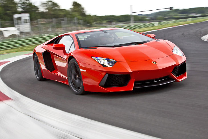 Lamborghini Aventador
