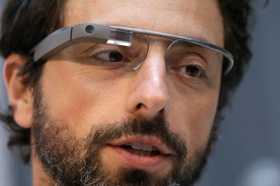 Datenbrille "Google Glass" im Auto