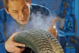 Autofahrer sparen bei den Reifen