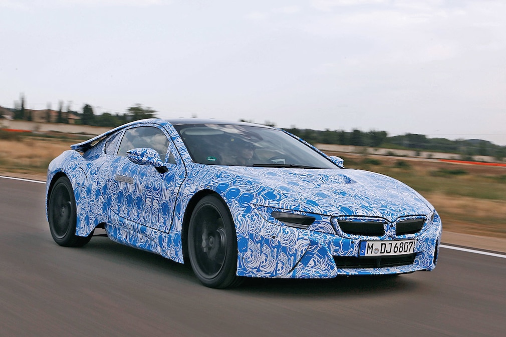 BMW i8