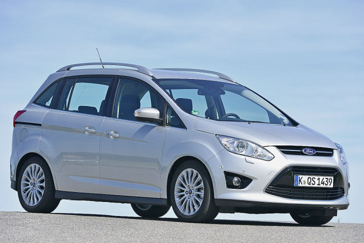 Test Kindersitze im Ford Grand C-Max2.0 TDCI
