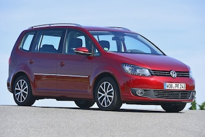 Test Kindersitze im VW Touran 2.0 TDI BMT