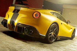 Ferrari F12 Berlinetta DMC schräg hinten