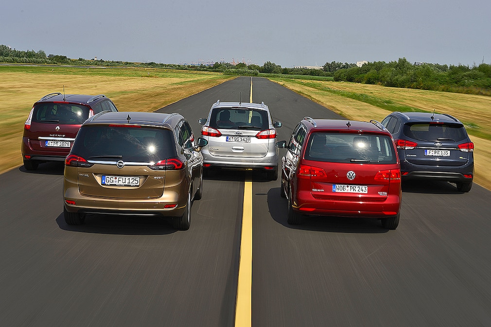 Renault Grand Scénic DCI 130, Opel Zafira Tourer 1.6 CDTI, Ford Grand C-Max 2.0 TDCI, VW Touran 2.0 TDI BMT, KIA Carens 1.7 CRDI
