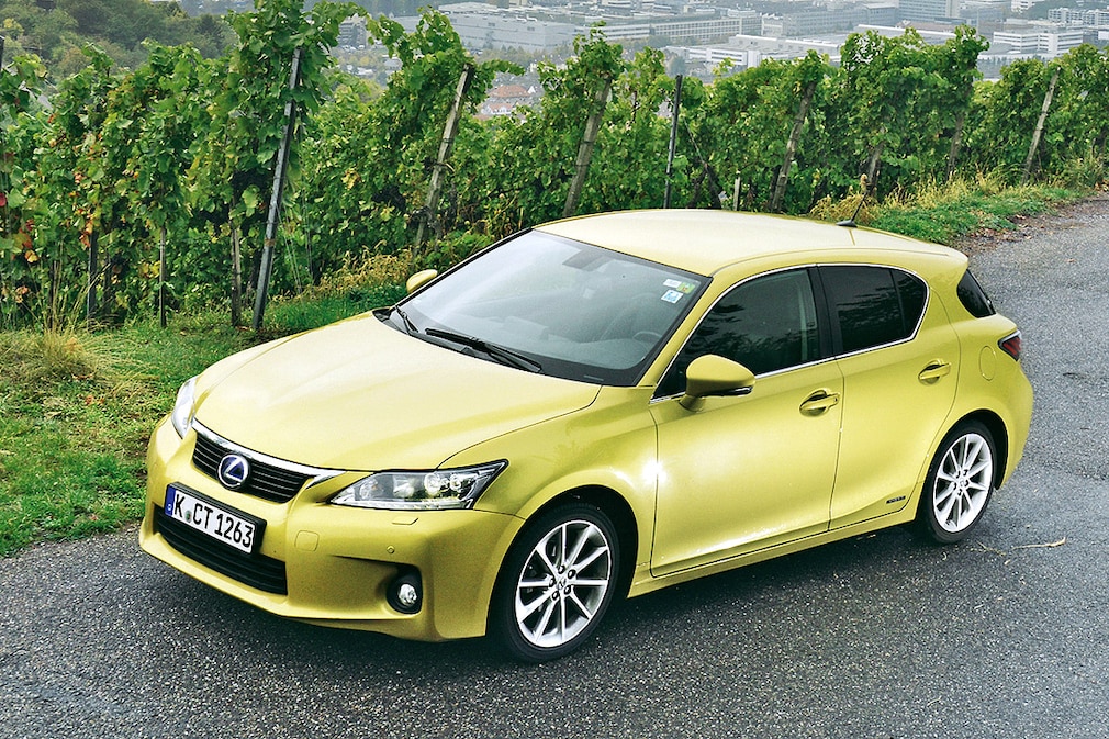 Lexus CT 200h