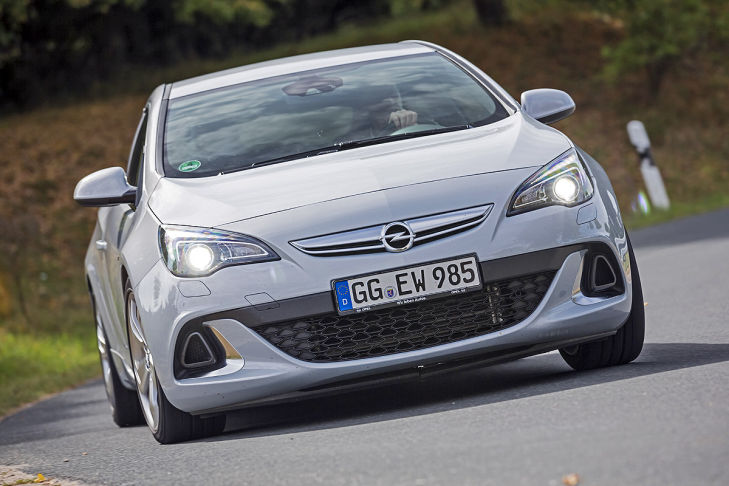 Opel Astra OPC
