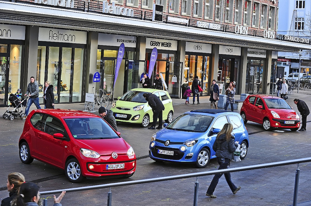 VW Move Up, Kia Picanto 1.0 ISG Spirit, Renault Twingo 1.2 16V 75 Liberty, Nissan Pixo More