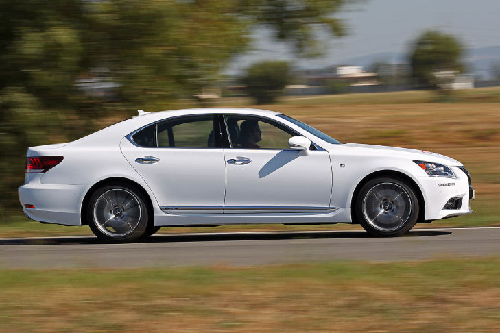 Lexus LS 600h