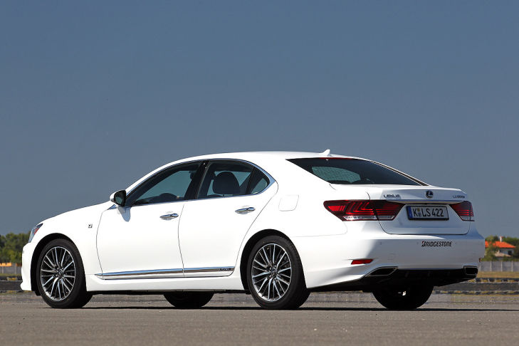 Lexus LS 600h