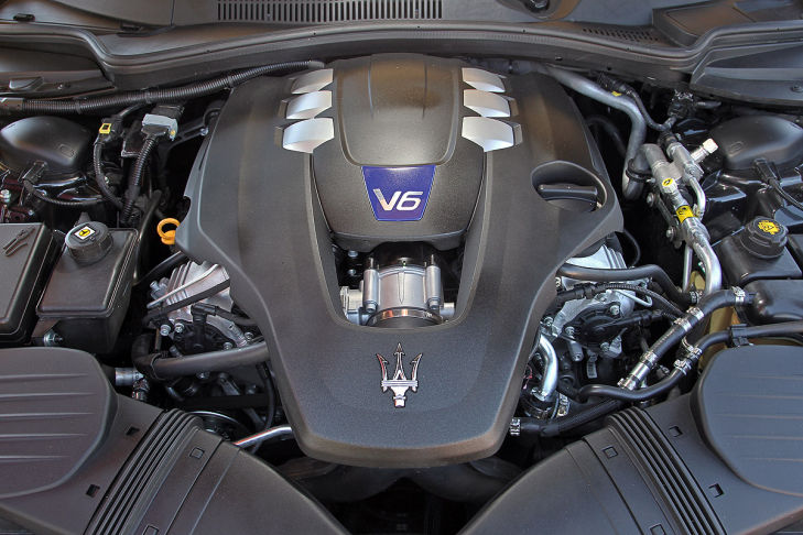 Maserati Quattroporte