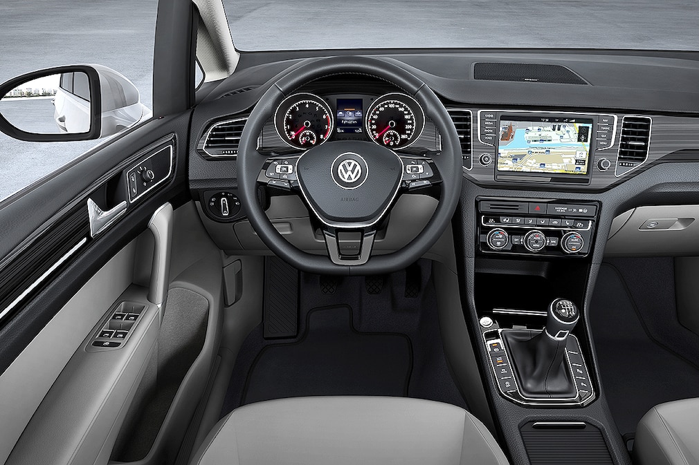 VW Golf Sportsvan
