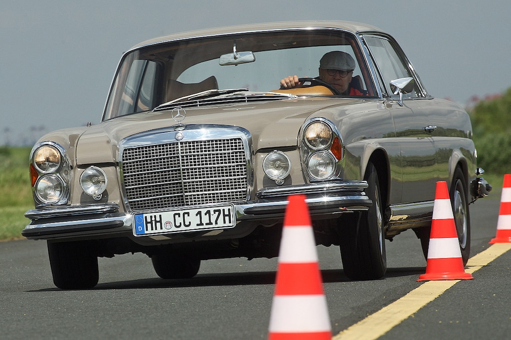 Mercedes 280 SE Coupé W111