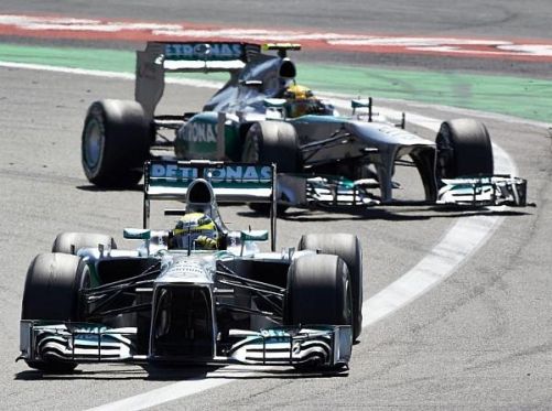 Nico Rosberg und Lewis Hamilton sind womöglich die stärkste Fahrerpaarung