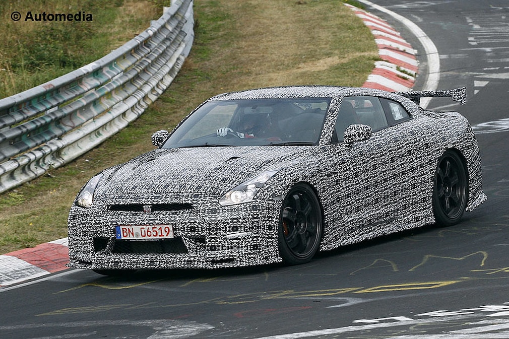 Nissan GT-R Nismo Erlkönig