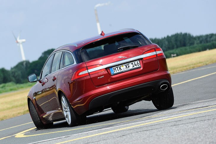 Jaguar XF