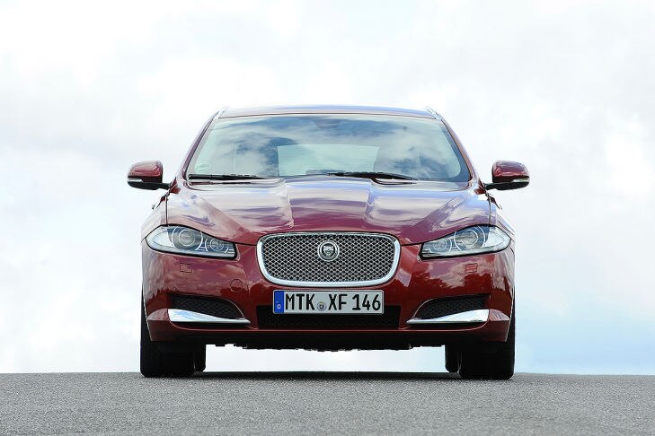 Jaguar XF