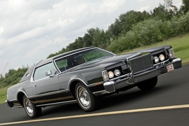 Lincoln Continental Mark IV Blue Diamond Edition