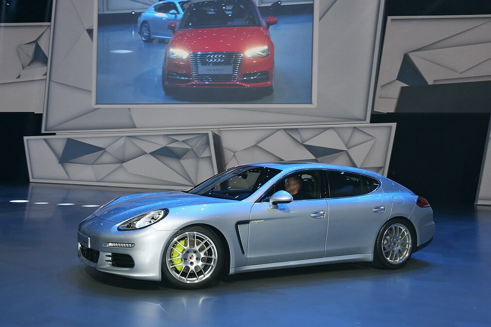 Porsche Panamera S e-hybrid