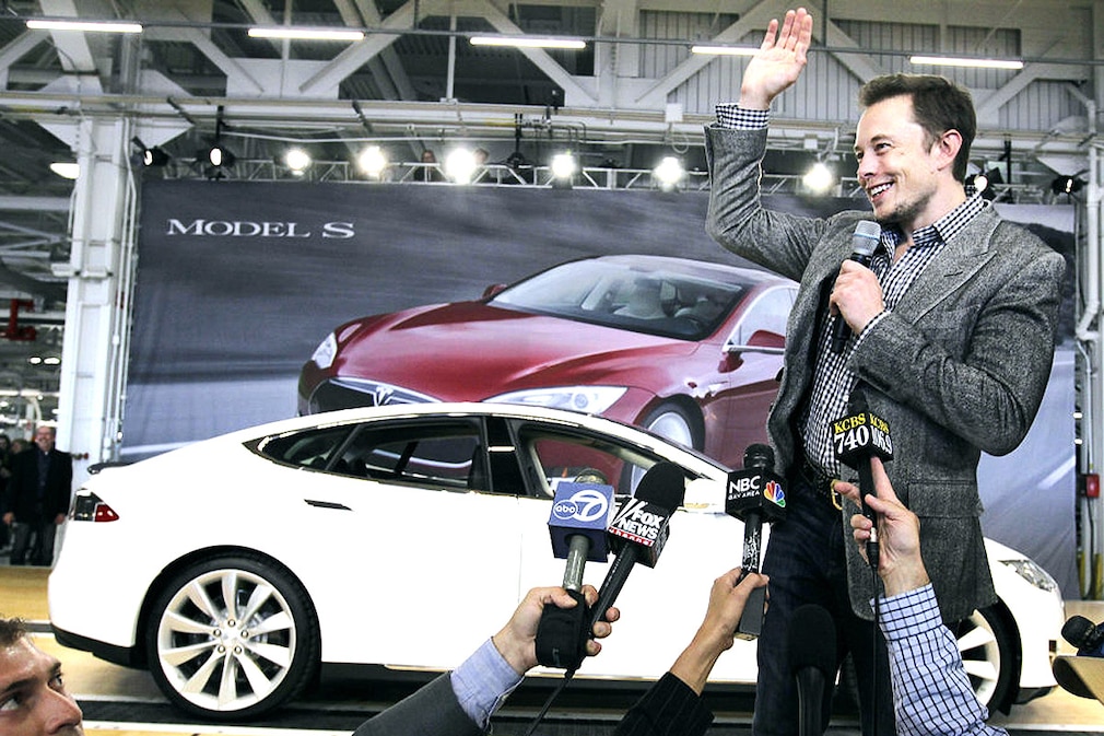 Hyperloop Alpha von Tesla by Elon Musk Photos