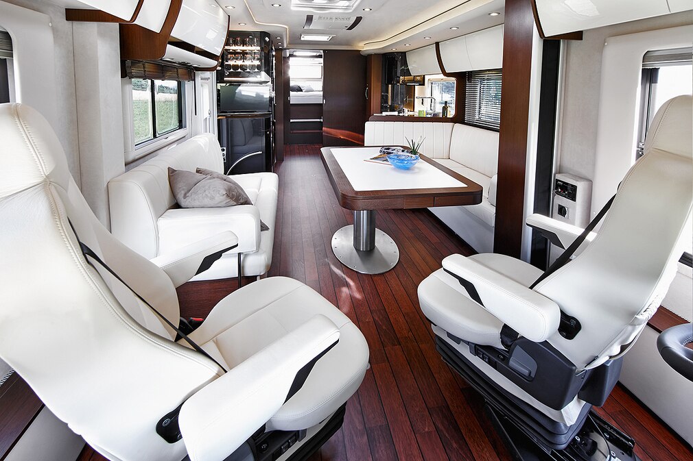 Niesmann Concorde Centurion Liner 1020G