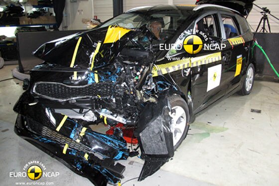 Kia Carens im Euro NCAP-Crashtest (September 2013)