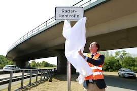 Radarwarnschilder in Hessen