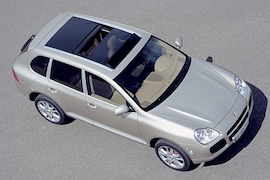 Porsche Cayenne: Wassereinbruch