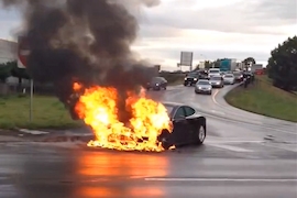 Tesla Model S Feuer