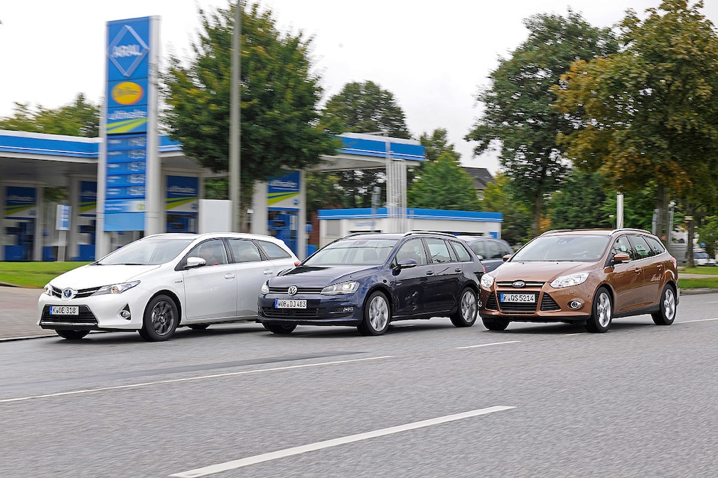 Ford Focus Toyota Auris VW Golf