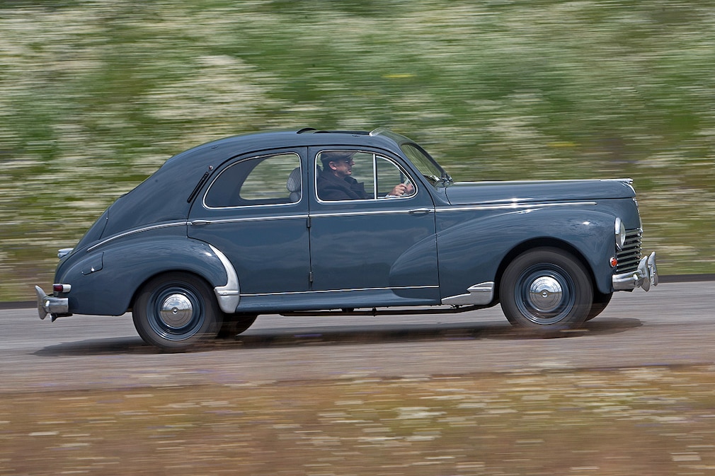 Peugeot 203