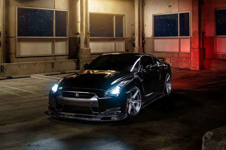 Nissan GT-R auf ADV6MV2SL Nissan GT-R auf ADV6MV2SL
