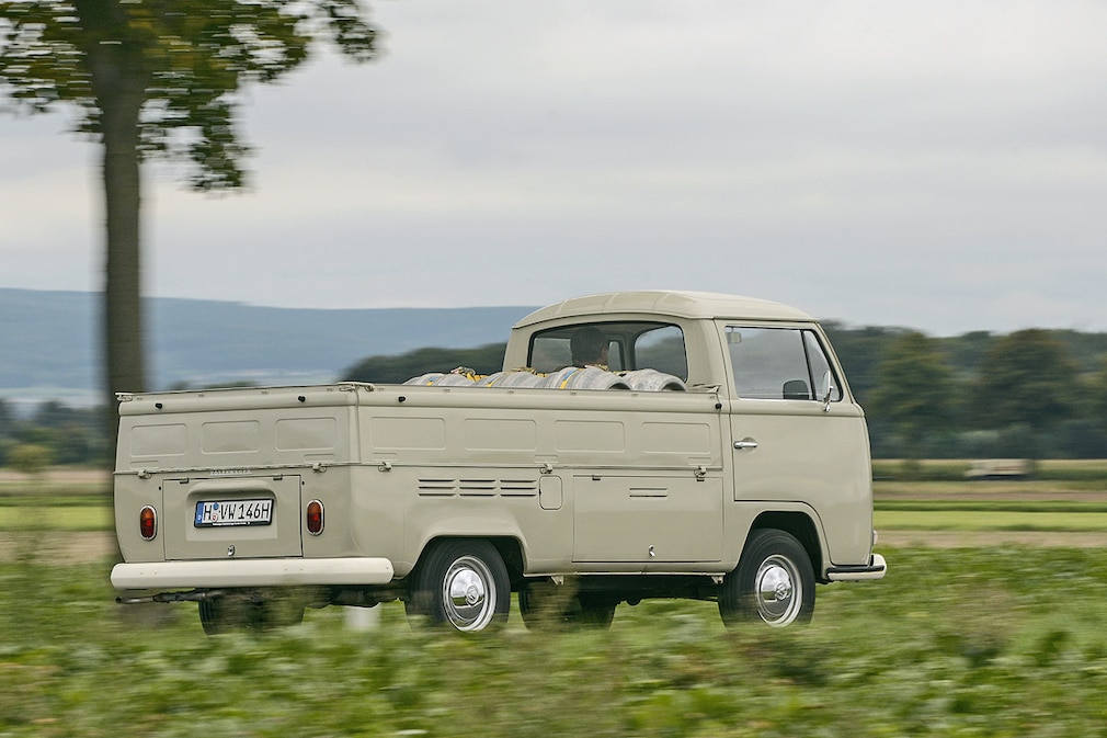 VW Bus T2  Pritsche