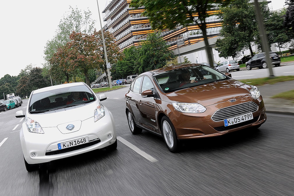 Nissan Leaf Ford Focus Electric