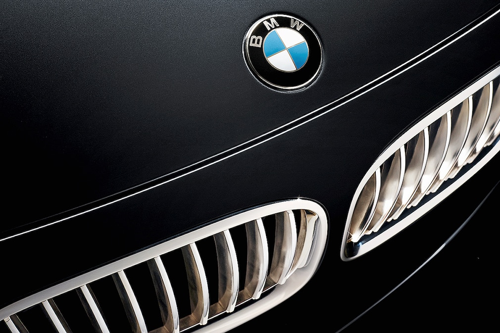 BMW Individual 750Li Sterling inspired by ROBBE&BERKING