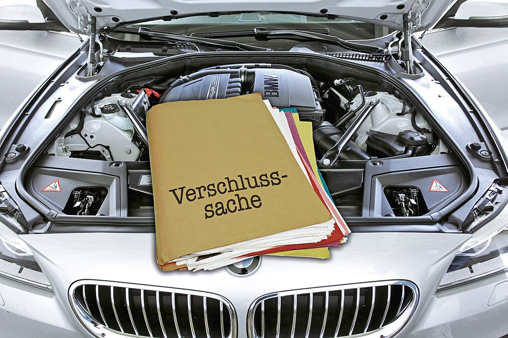 Montage Geheimakte Auto