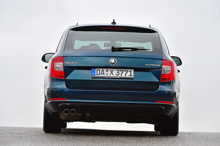 Skoda Superb Combi