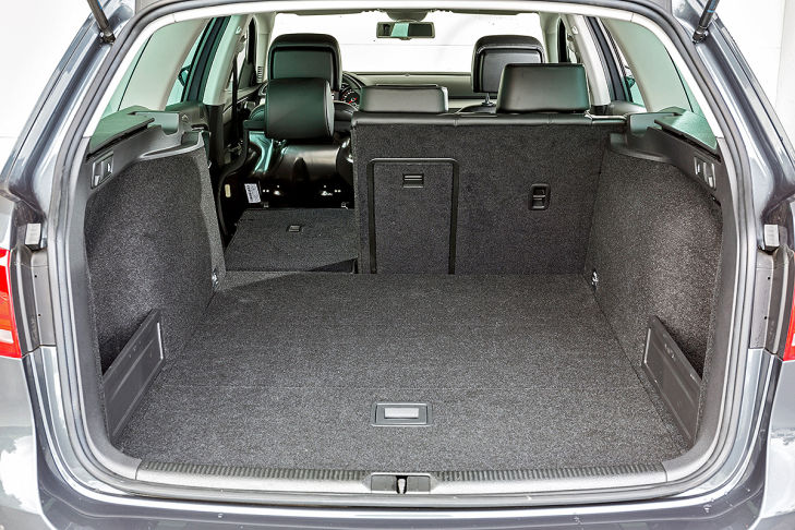 VW Passat Variant